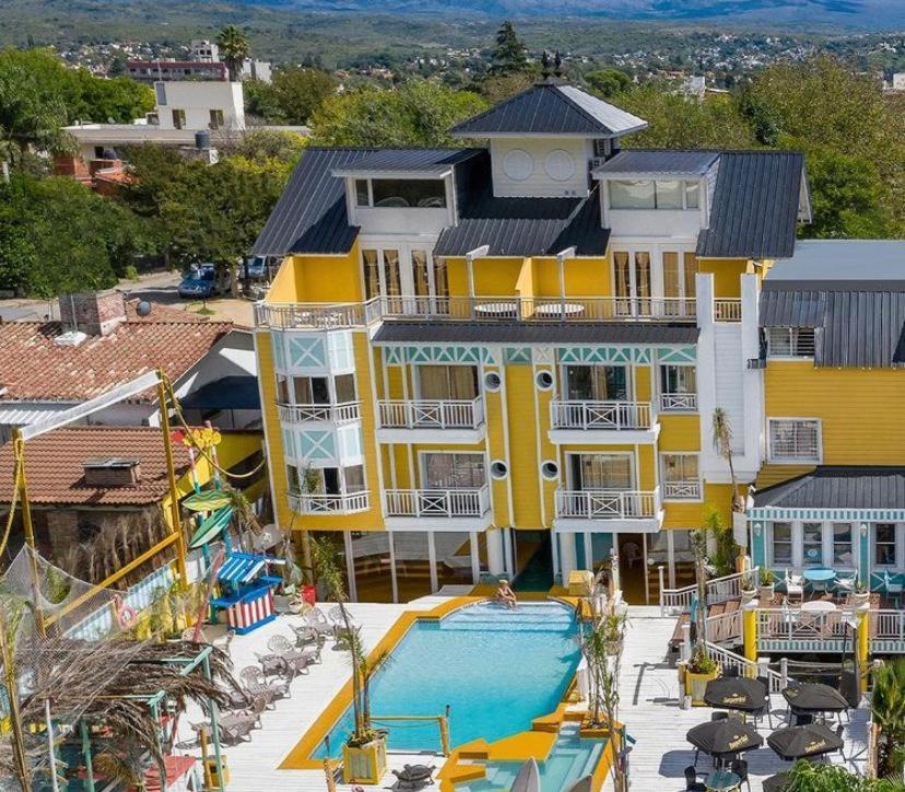 Hotel Club House Villa Carlos Paz Exterior photo